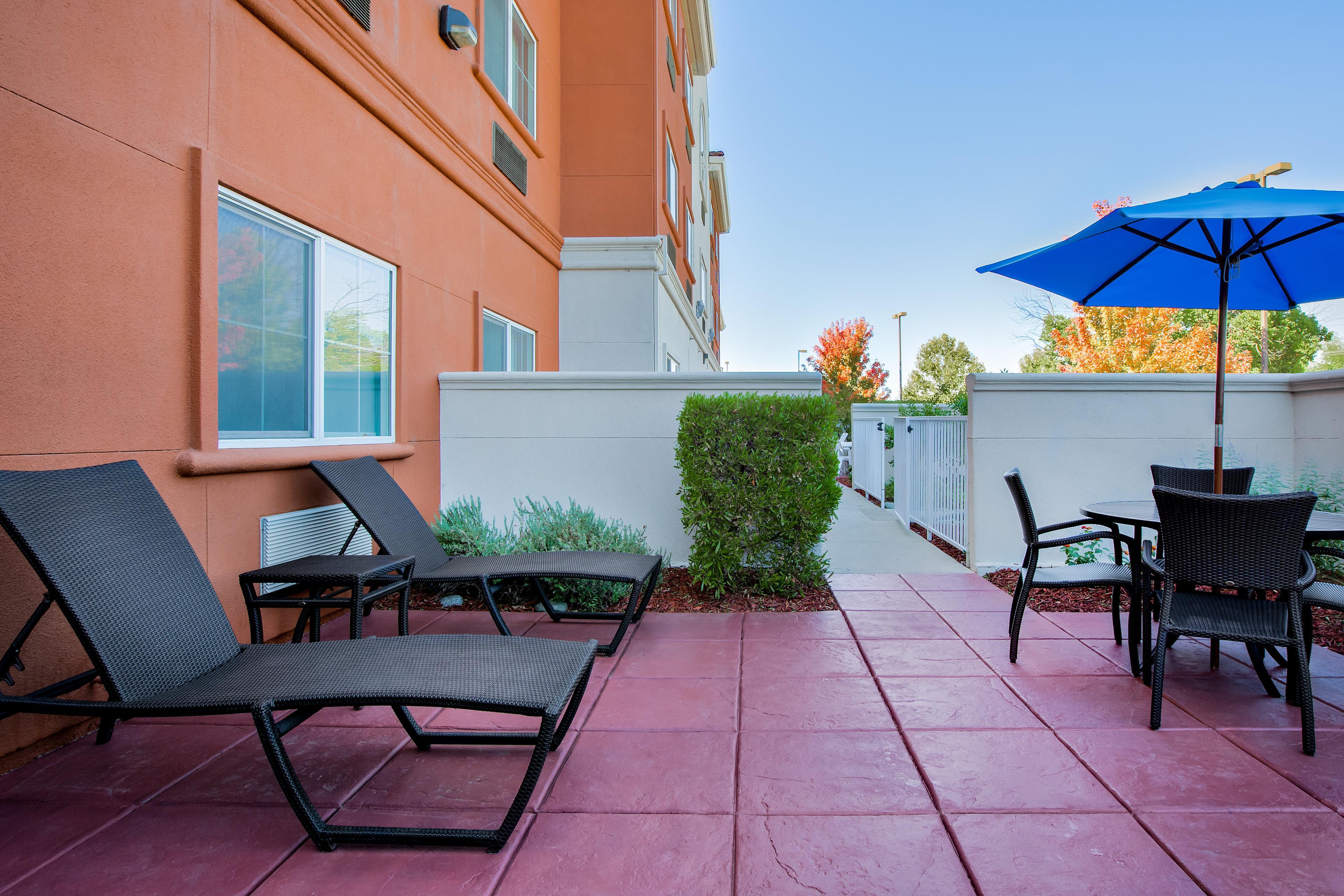 Holiday Inn Express Hotel & Suites Oroville Southwest, An Ihg Hotel Exterior foto